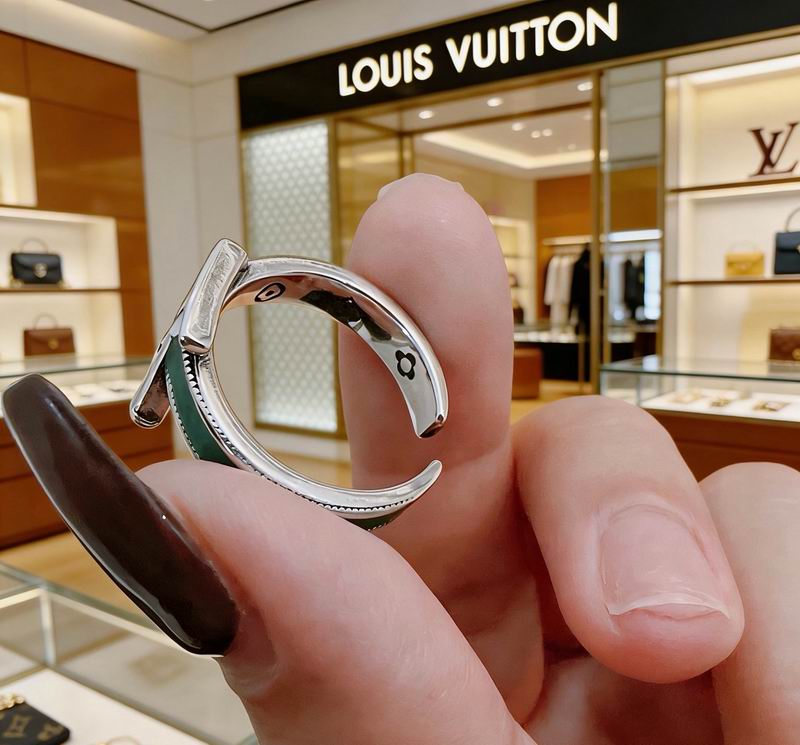 LV Ring 05yxs20 (14)
