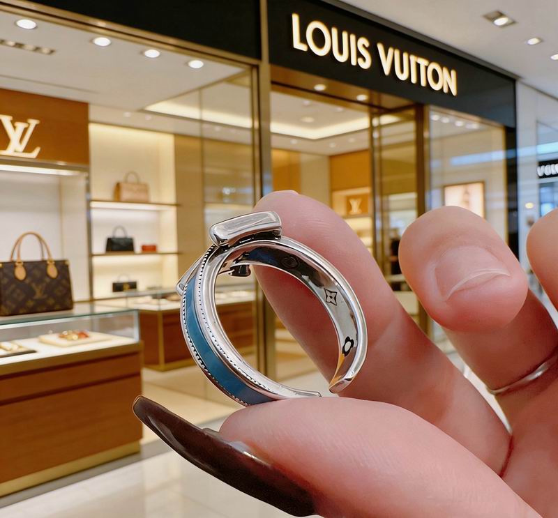 LV Ring 05yxs20 (4)