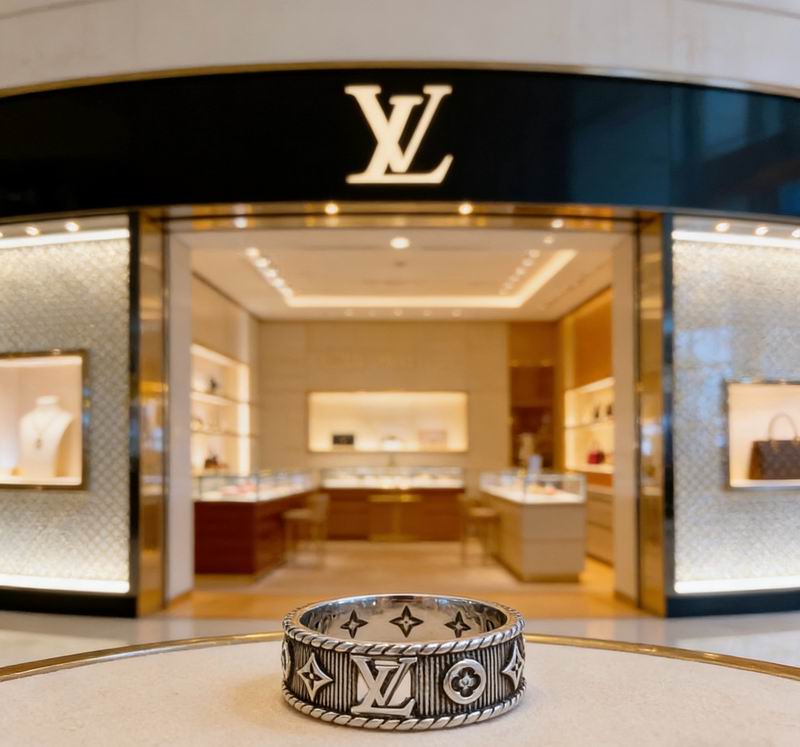 LV Ring 05yxs21 (2)