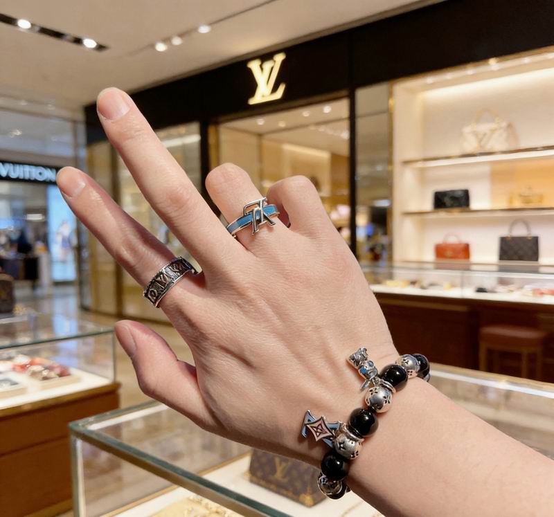 LV Ring 05yxs21 (5)