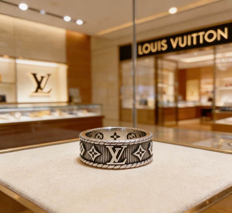 LV Ring 05yxs21 (8)