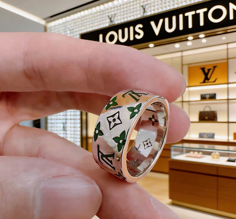 LV Ring 05yxs22 (7)