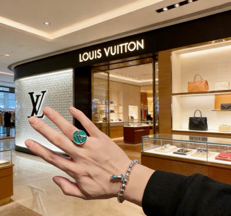 LV Ring 05yxs23 (4)