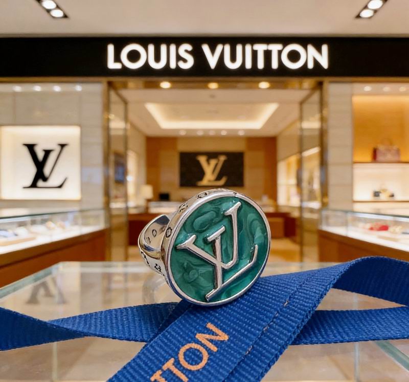 LV Ring 05yxs23 (5)