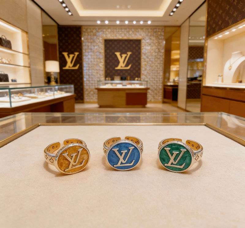 LV Ring 05yxs23 (9)