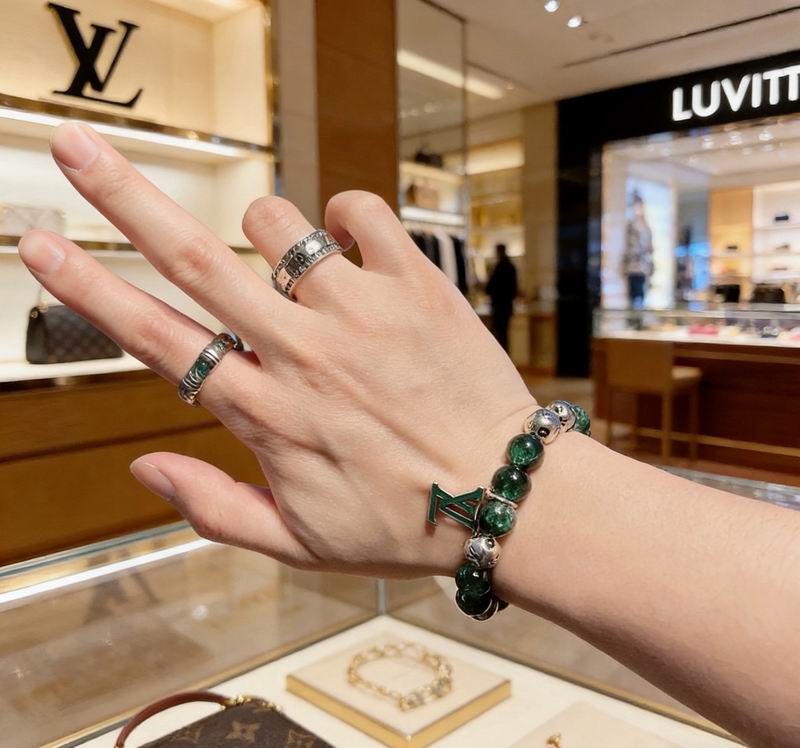 LV Ring 05yxs24 (9)