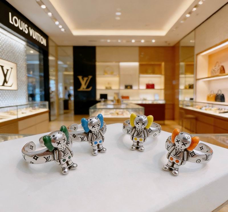 LV Ring 05yxs25 (3)