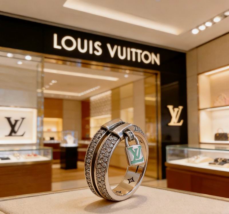 LV Ring 05yxs27 (4)
