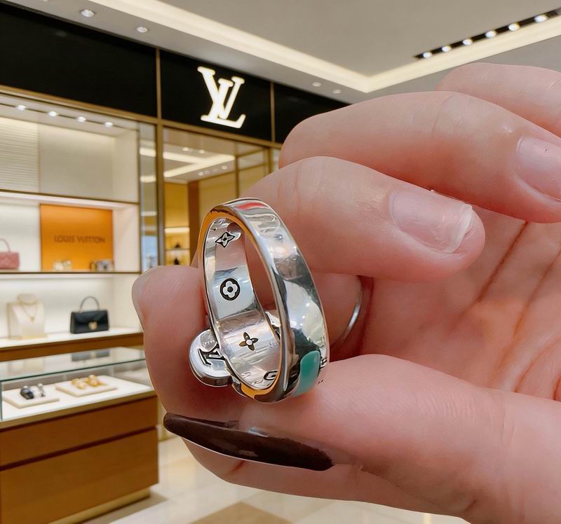 LV Ring 05yxs28 (3)