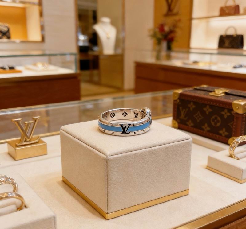 LV Ring 05yxs28 (6)