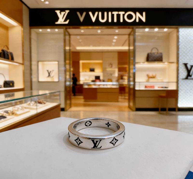 LV Ring 05yxs31 (2)