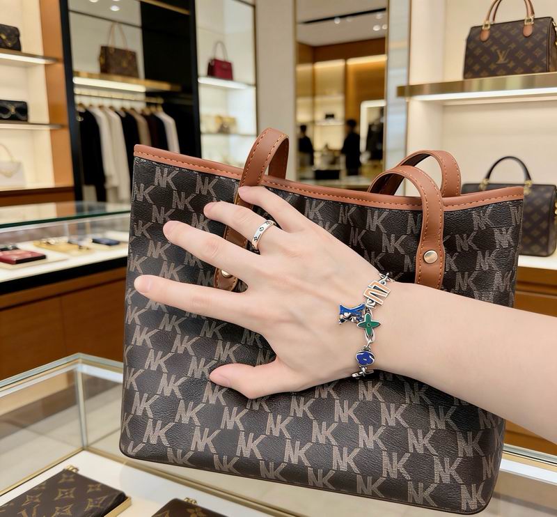 LV Ring 05yxs31 (9)