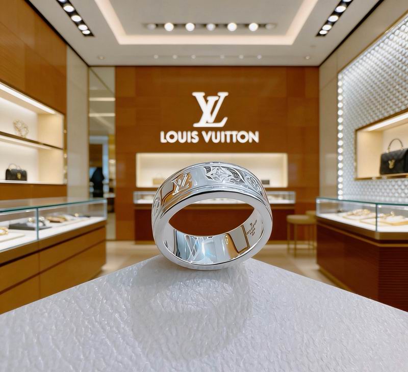 LV Ring 05yxs32 (8)