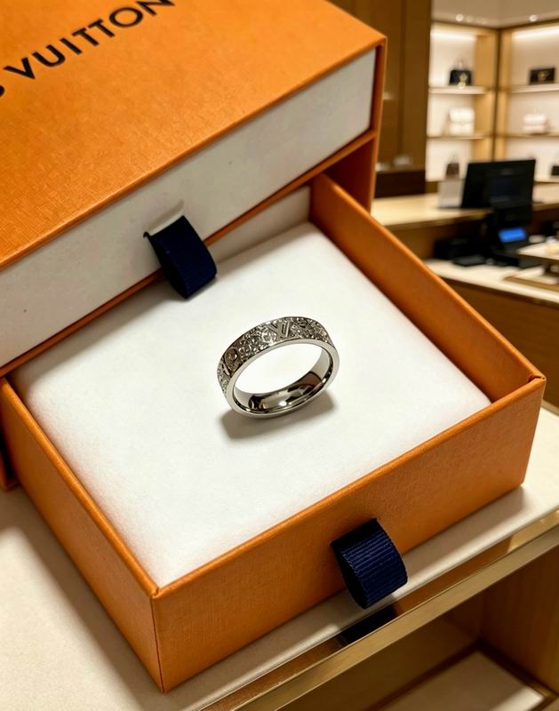 LV Ring 05yxs33 (16)