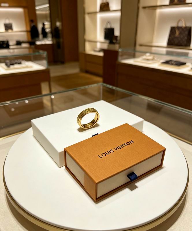 LV Ring 05yxs33 (5)
