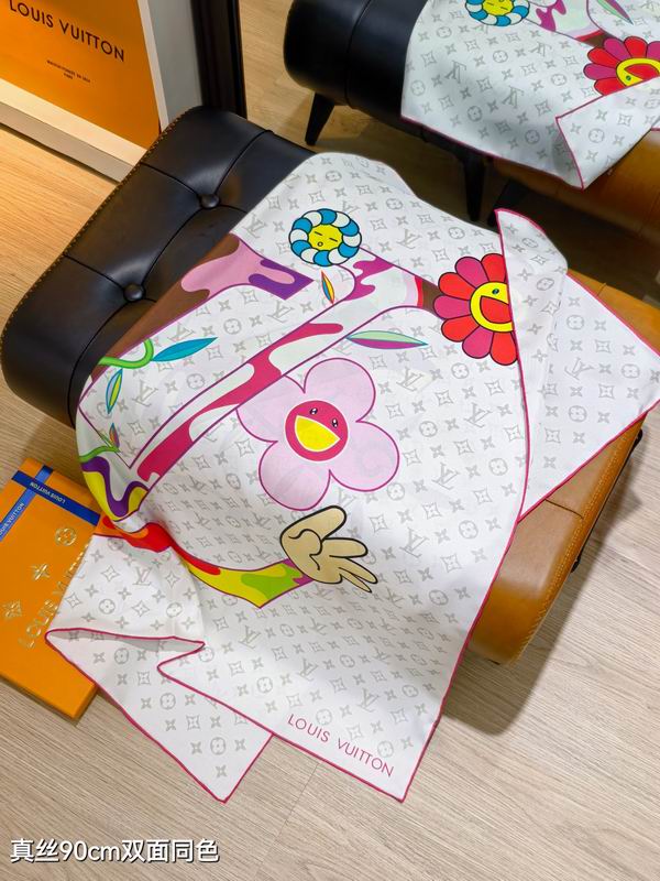 LV Silk Scarf 90X90cm E13 (5)