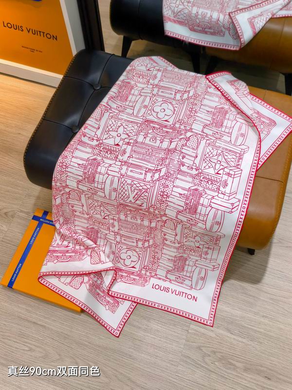 LV Silk Scarf 90X90cm E14 (13)