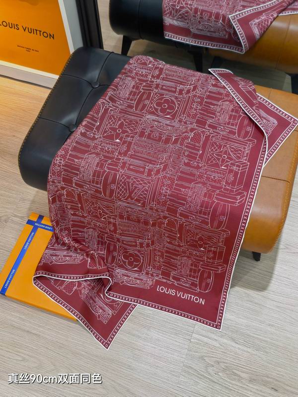 LV Silk Scarf 90X90cm E14 (5)