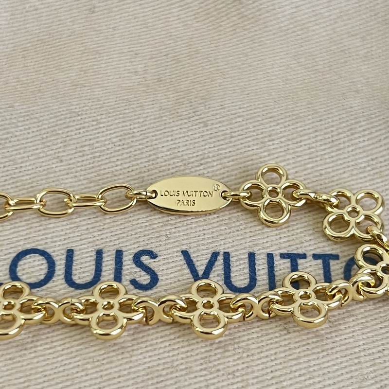 LV Suits 04yxs43 (6)
