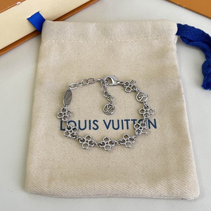LV Suits 04yxs43 (9)