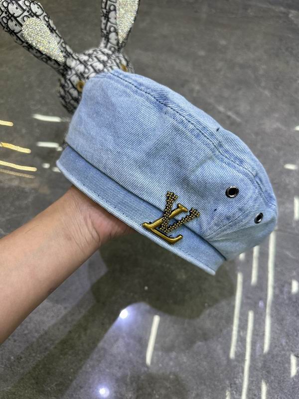 LV beret dx (17)