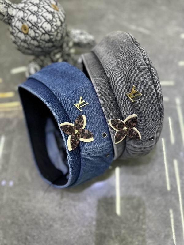 LV beret dx (4)