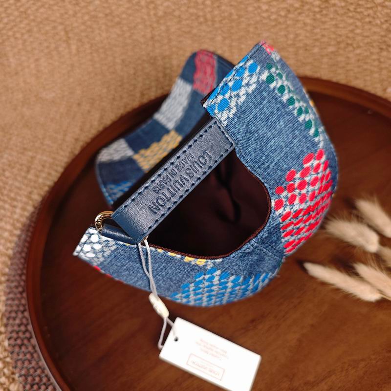 LV cap dx (665)