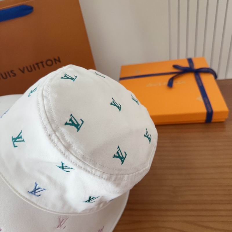 LV hat dx (219)