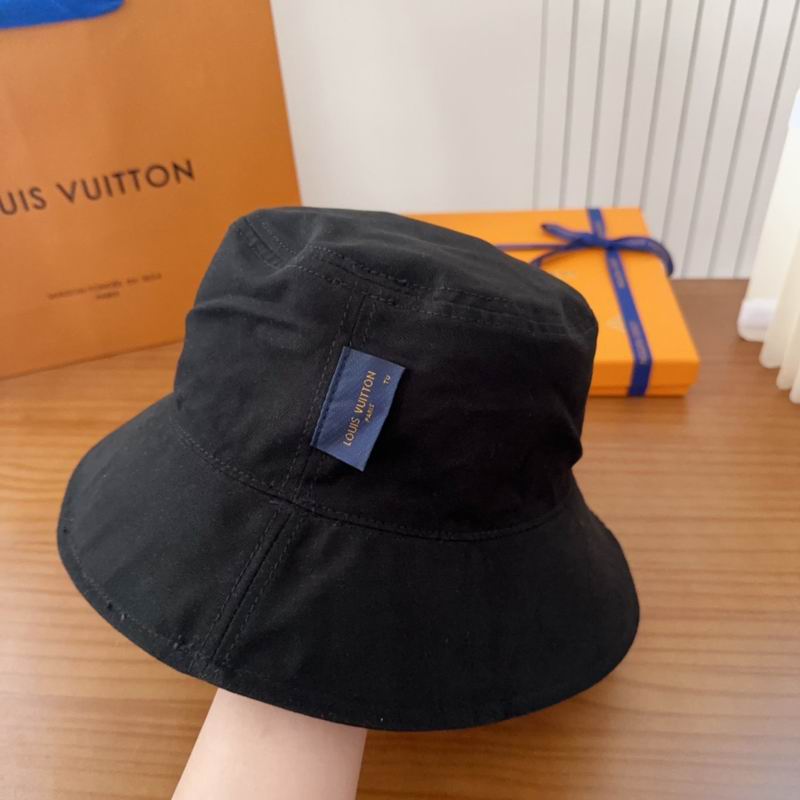 LV hat dx (227)