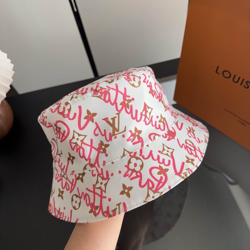 LV hat dx (237)