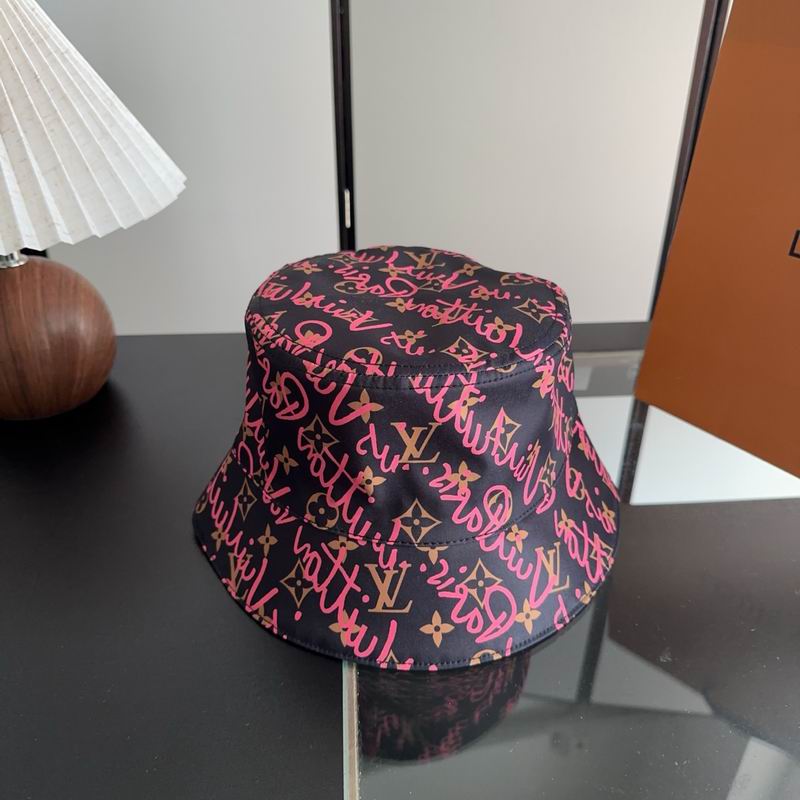 LV hat dx (258)