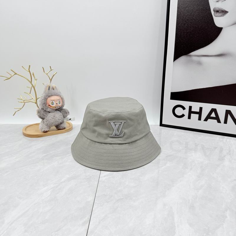 LV hat dx (32)