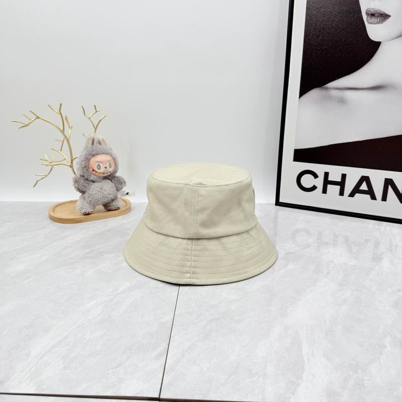 LV hat dx (4)