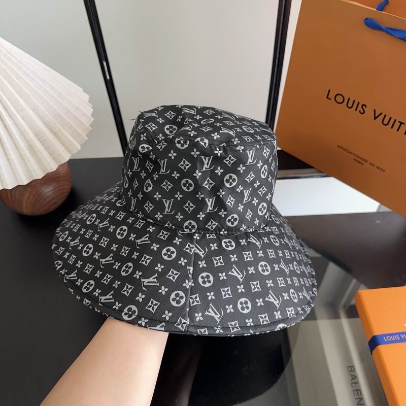 LV hat dx (439)