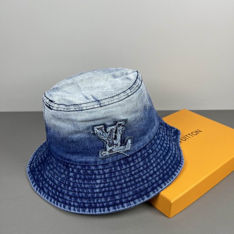 LV hat dx (657)