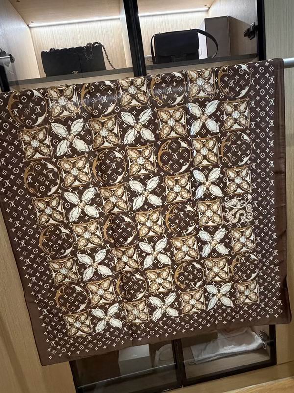 LV scarf 90-180cm E26 (1)