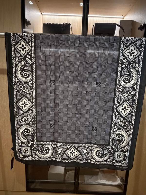 LV scarf 90-180cm E29 (4)