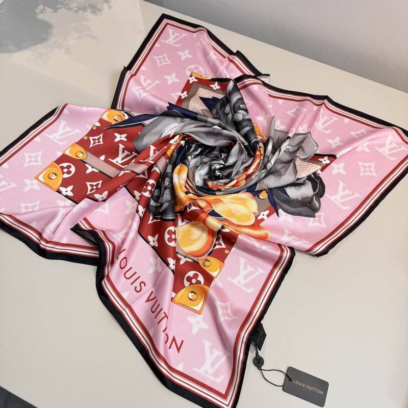 LV silk scarf 90X90cm E08 (2)