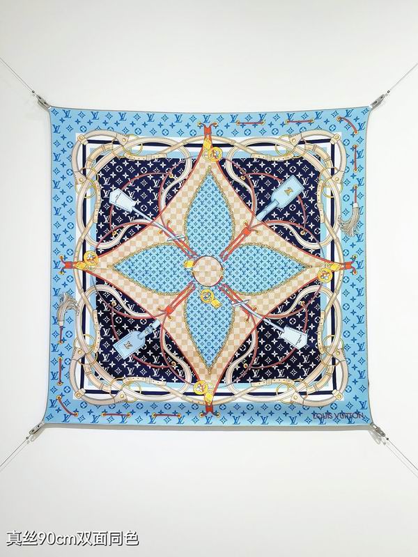 LV silk scarf hm (112)
