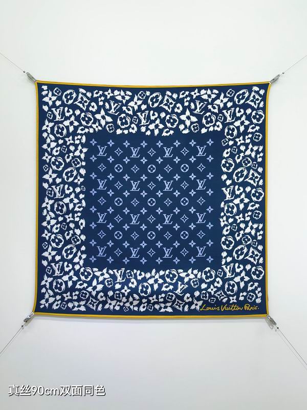 LV silk scarf hm (130)