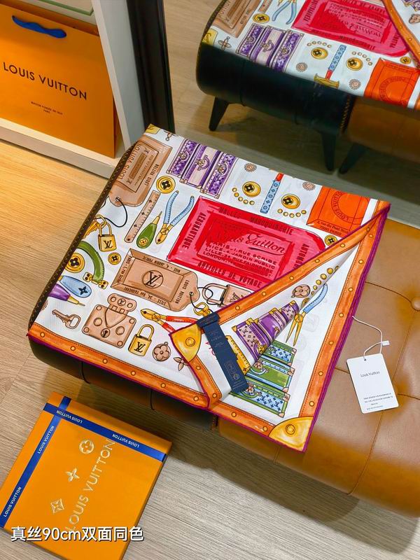 LV silk scarf hm (161)