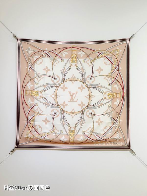 LV silk scarf hm (4)