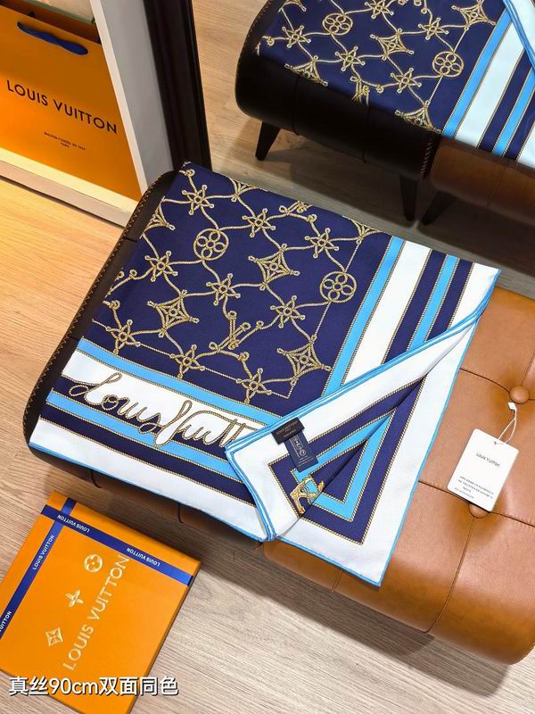 LV silk scarf hm (87)