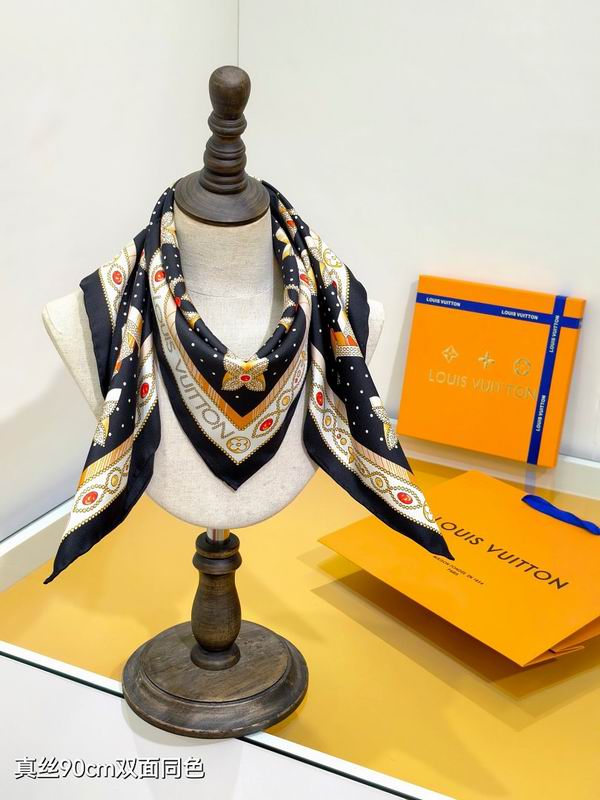 LV silk scarf hm (92)