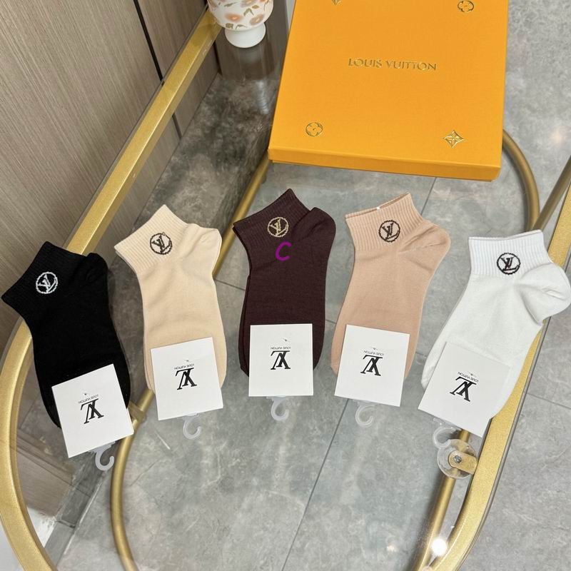 LV socks (2)