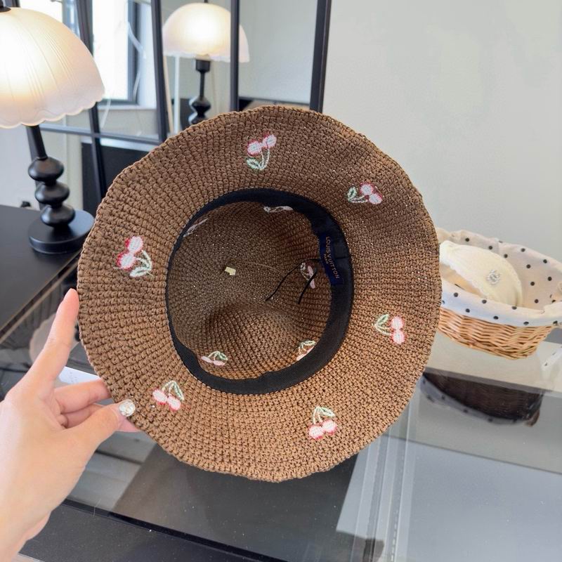 LV top hat (11)