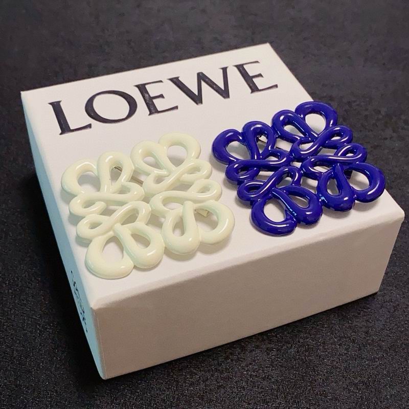 Loewe Brooch 05yxs05 (1)