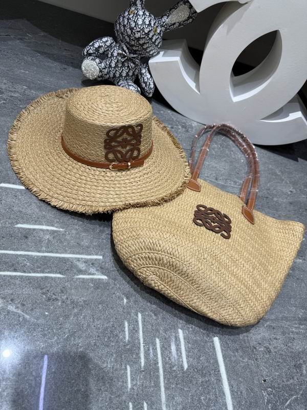 Loewe bag hat dx (126)