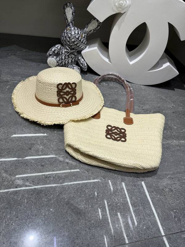 Loewe bag hat dx (131)
