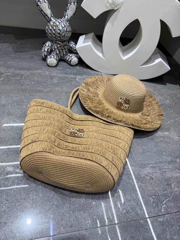 Loewe bag hat dx (250)